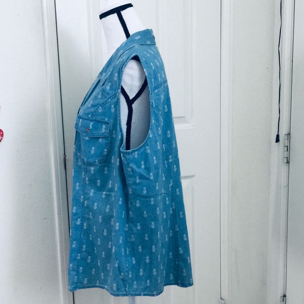 🚫SOLD🚫#MACYS PINEAPPLE DAZE DENIM-LOOK SHIRT - Picture 3 of 8